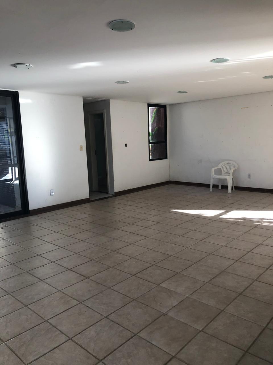 Apartamento à venda com 4 quartos, 174m² - Foto 14