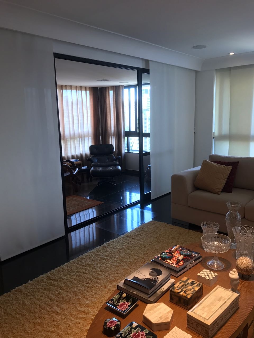 Apartamento à venda com 4 quartos, 225m² - Foto 7