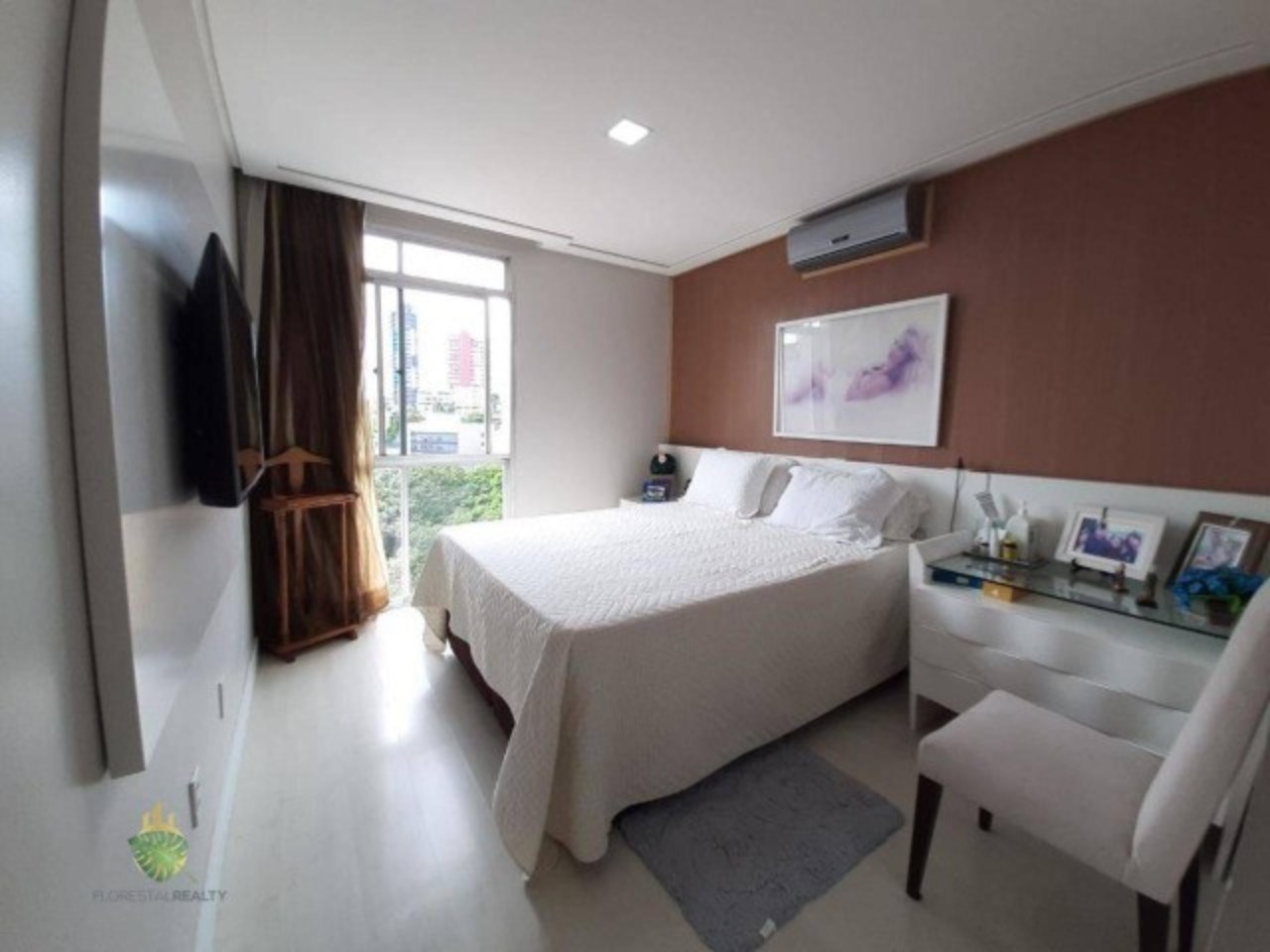 Apartamento à venda com 4 quartos, 210m² - Foto 6