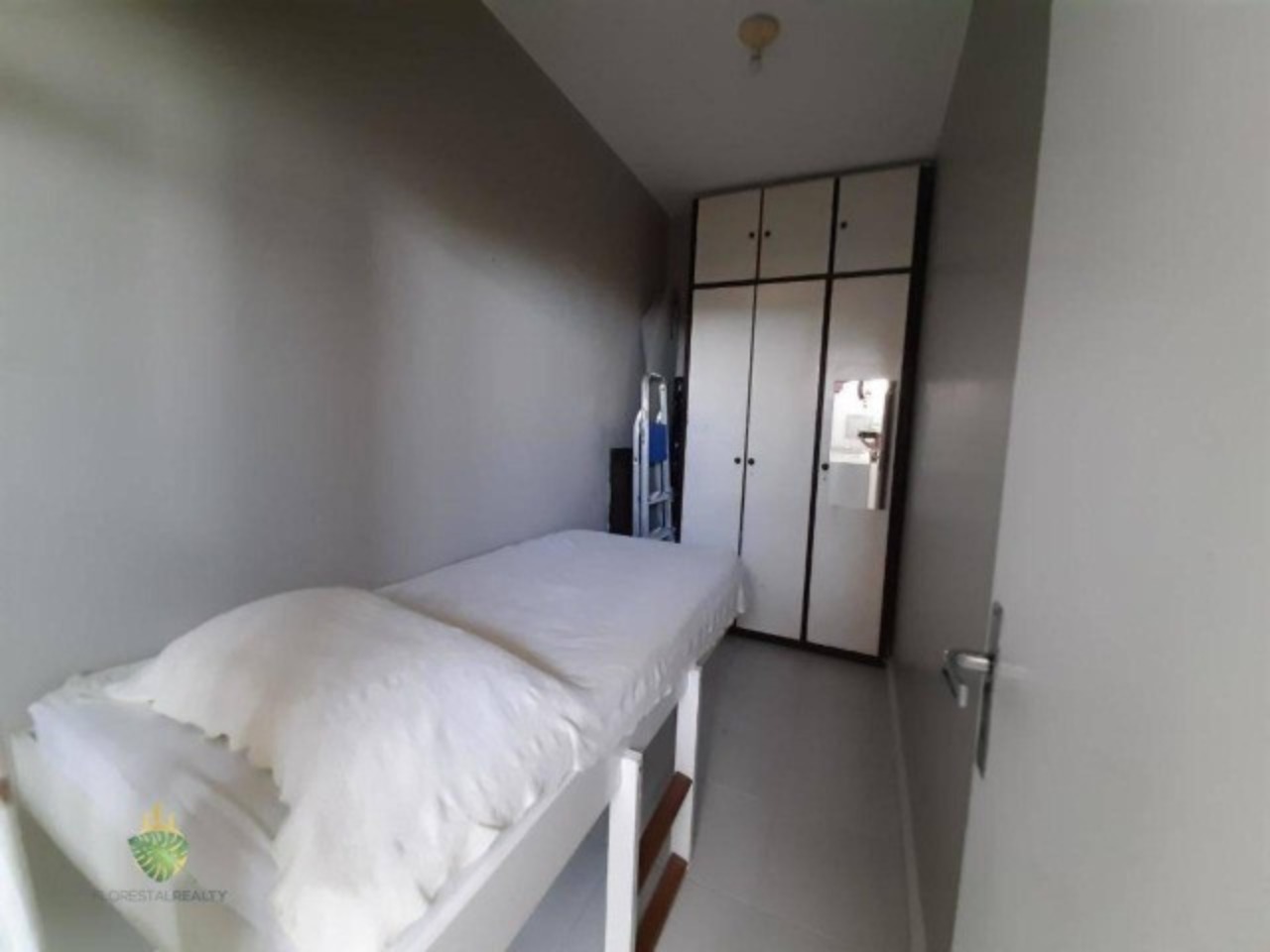 Apartamento à venda com 4 quartos, 210m² - Foto 9