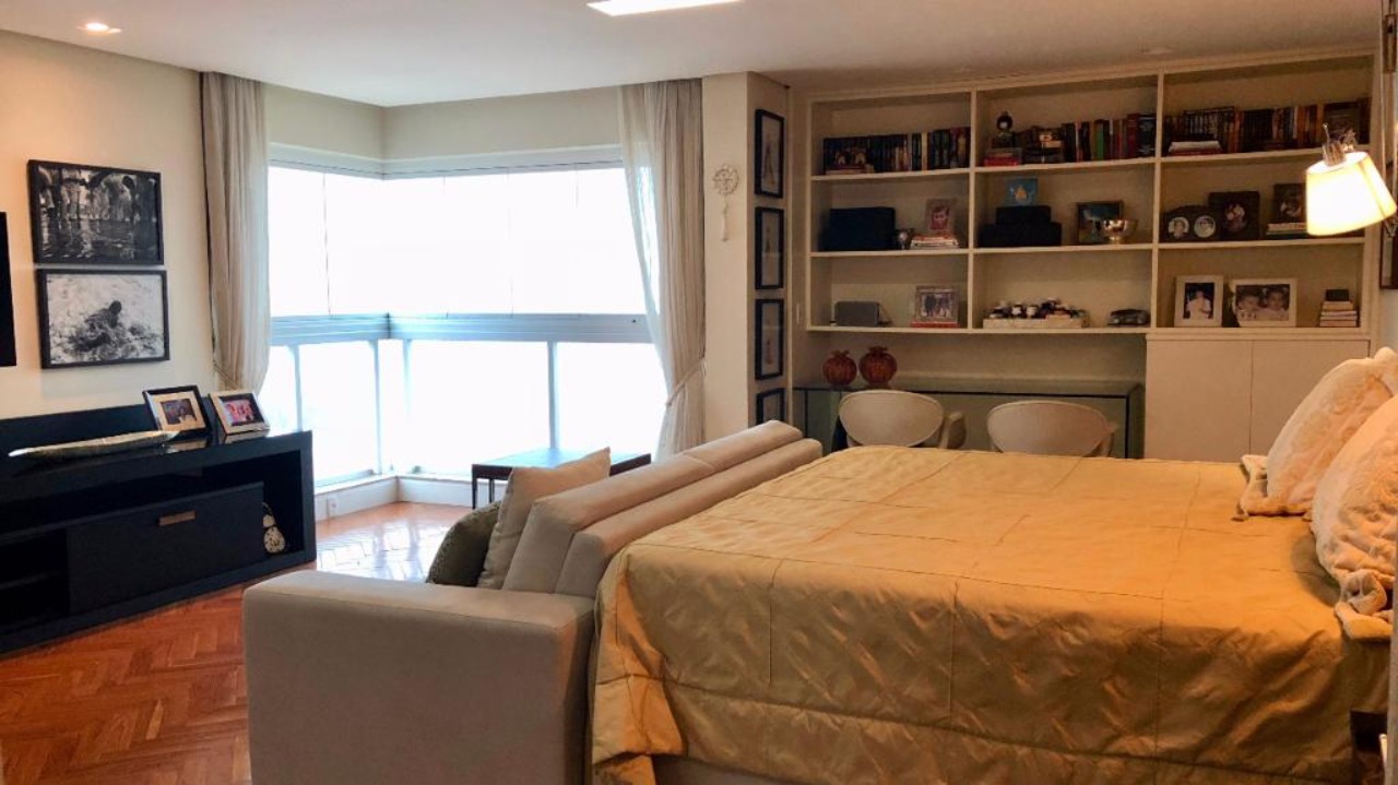 Apartamento à venda com 4 quartos, 371m² - Foto 17