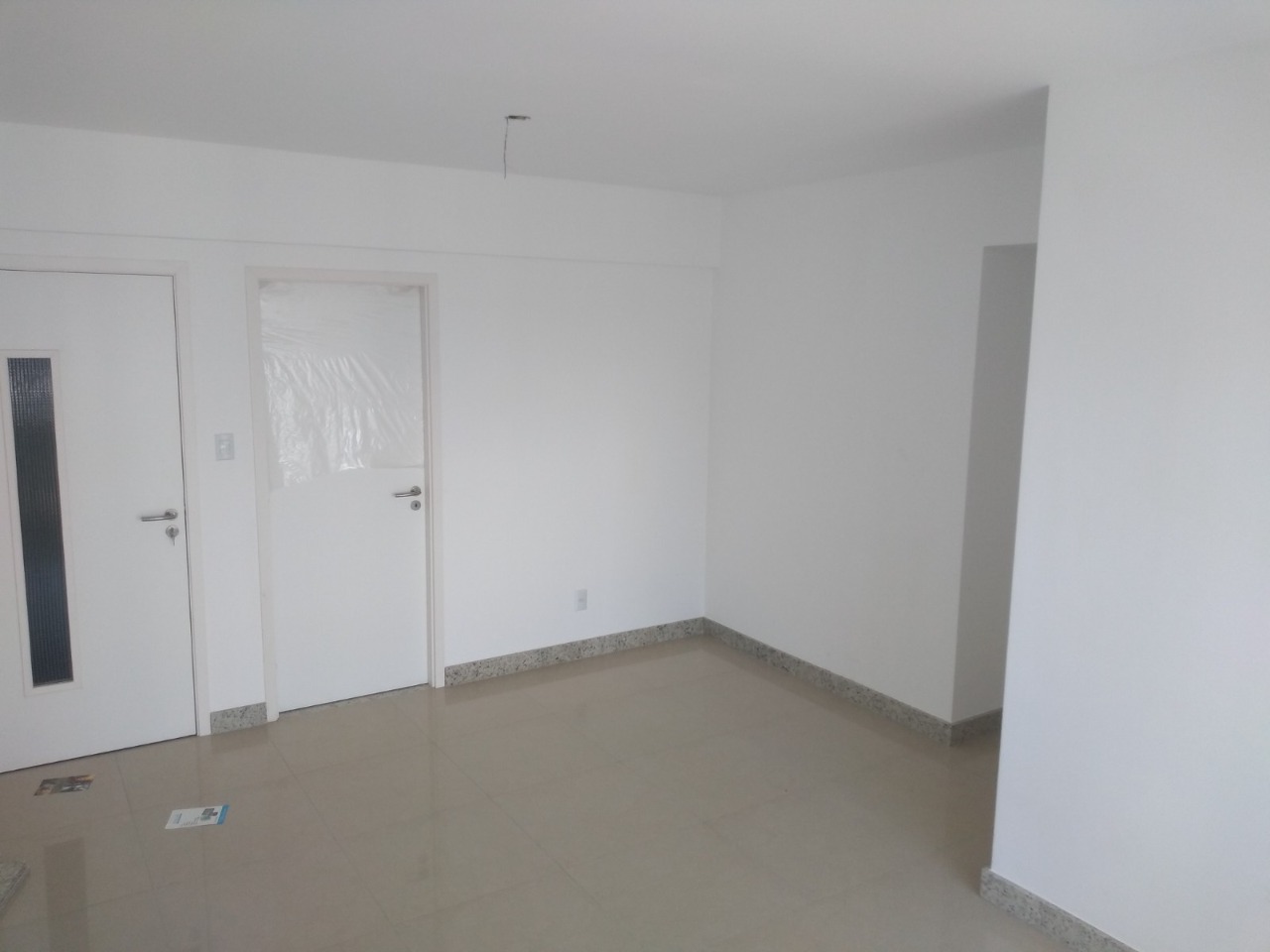 Apartamento à venda com 3 quartos, 87m² - Foto 8