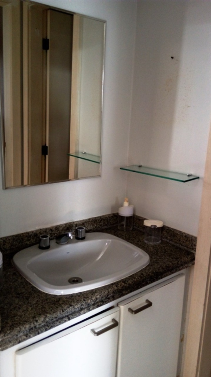 Apartamento para alugar com 1 quarto, 45m² - Foto 8
