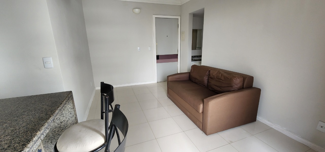 Apartamento para alugar com 1 quarto, 45m² - Foto 3