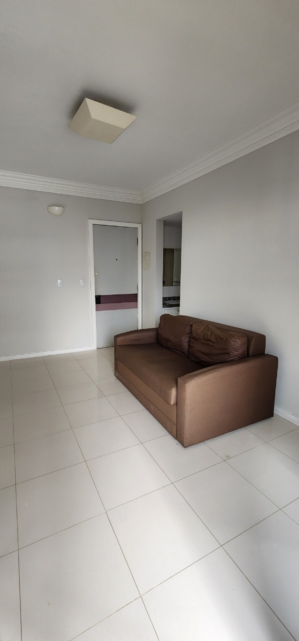 Apartamento para alugar com 1 quarto, 45m² - Foto 5