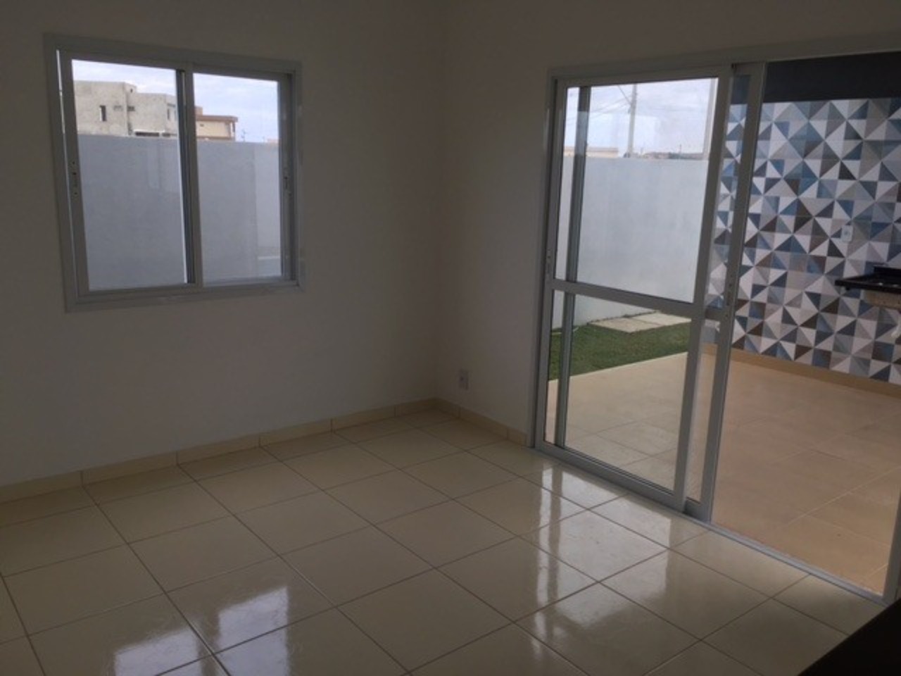 Casa de Condomínio à venda com 3 quartos, 203m² - Foto 9