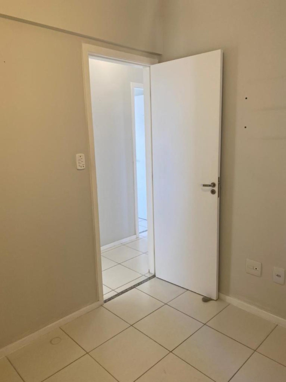 Apartamento à venda com 3 quartos, 68m² - Foto 11