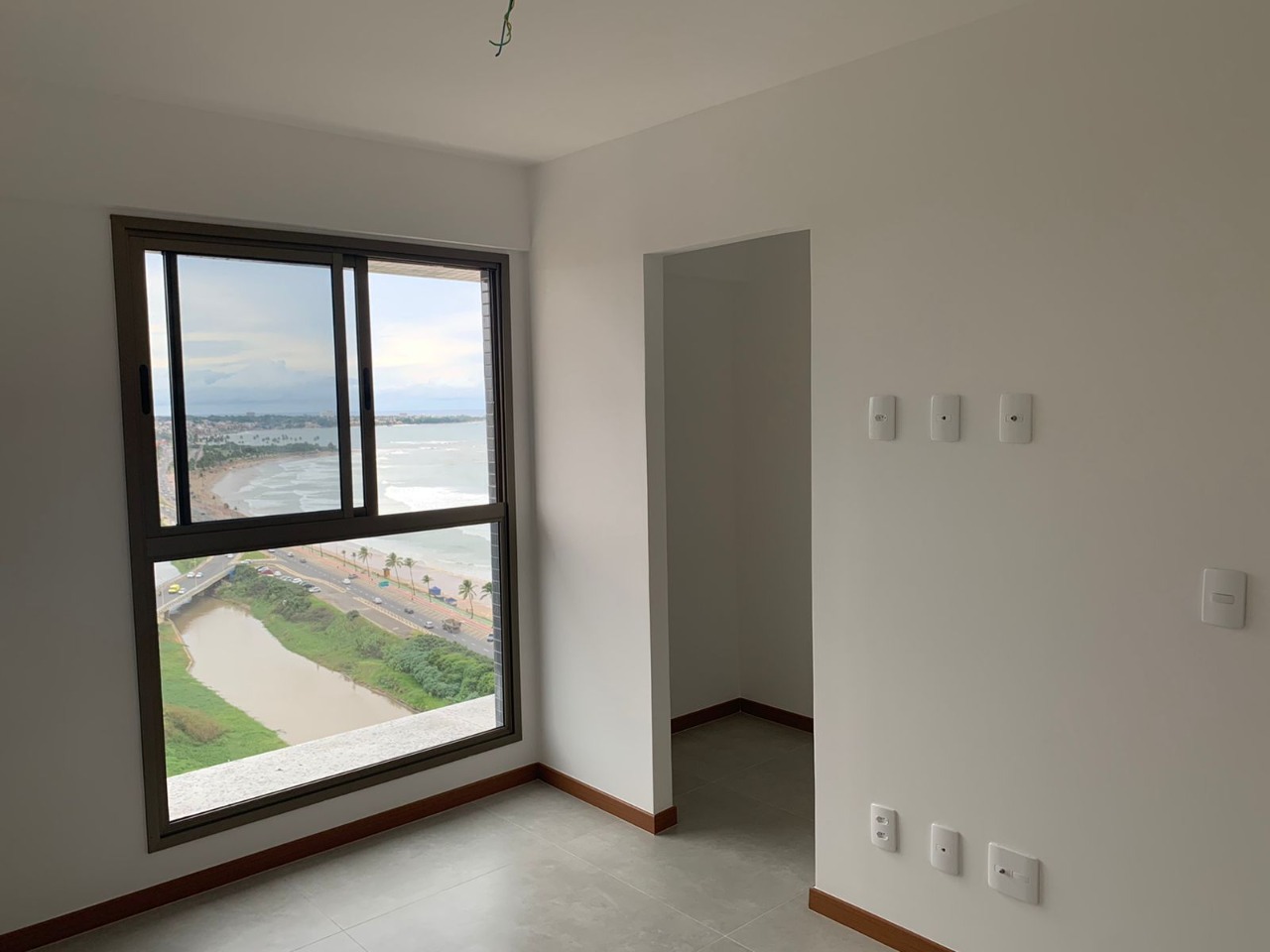 Apartamento à venda com 2 quartos, 77m² - Foto 6