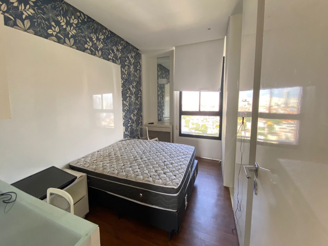 Apartamento à venda com 4 quartos, 240m² - Foto 9