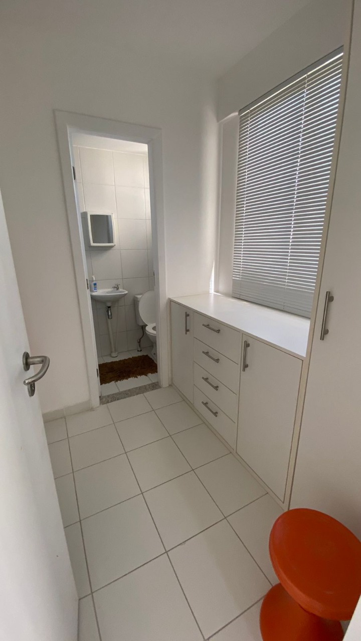 Apartamento à venda com 3 quartos, 156m² - Foto 17