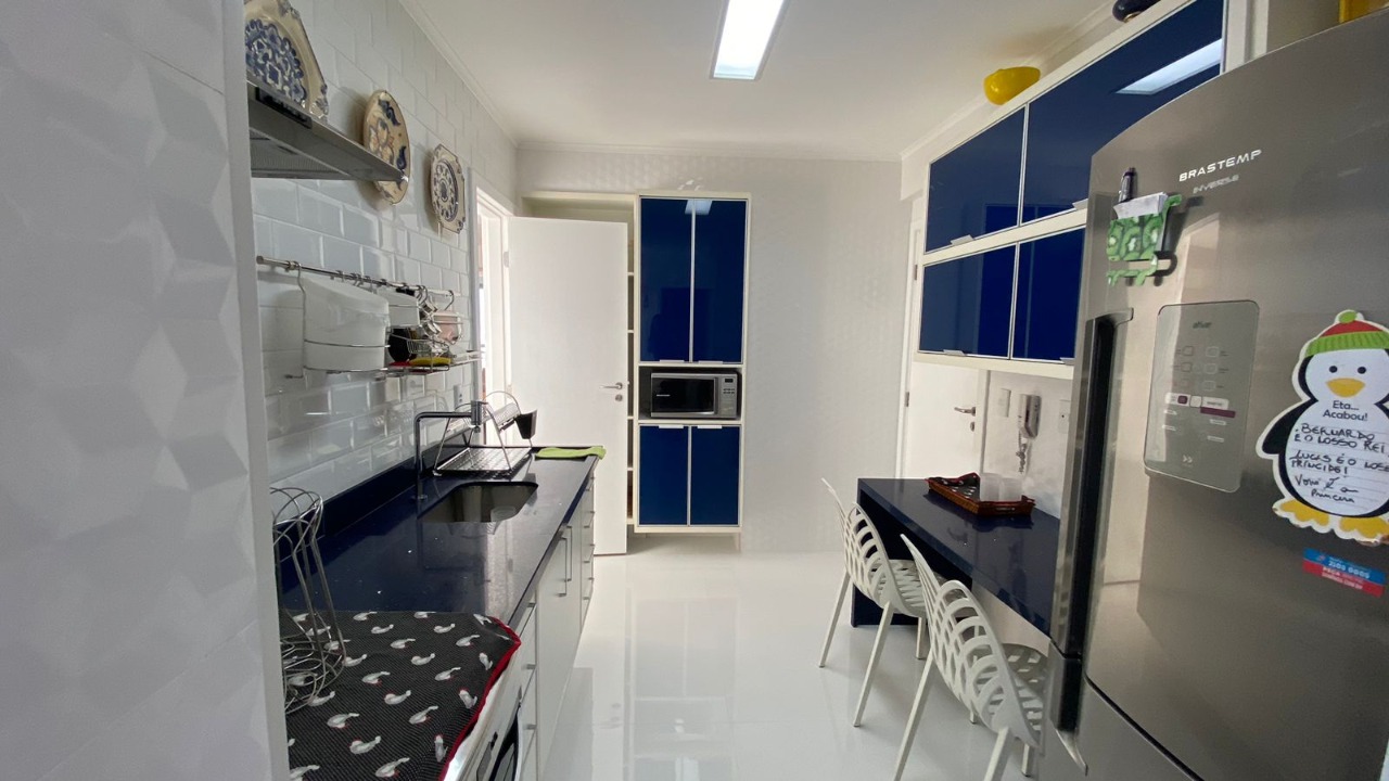 Apartamento à venda com 3 quartos, 156m² - Foto 14