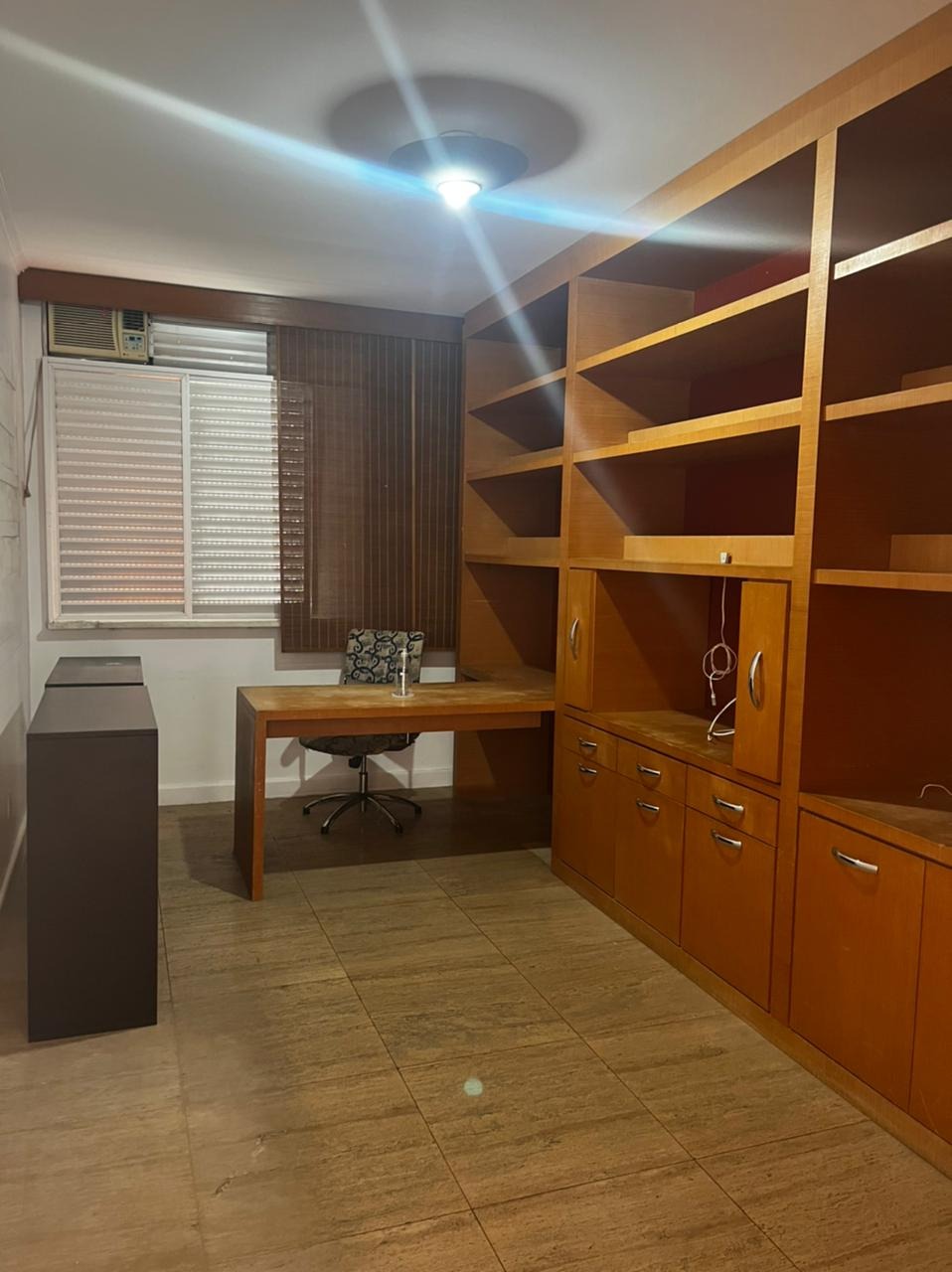 Apartamento à venda com 4 quartos, 216m² - Foto 6