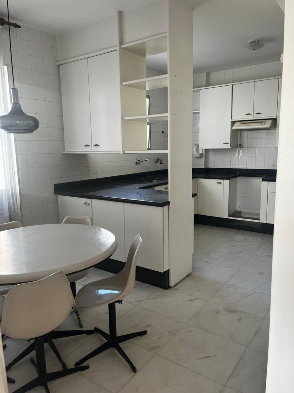 Apartamento à venda com 4 quartos, 216m² - Foto 14