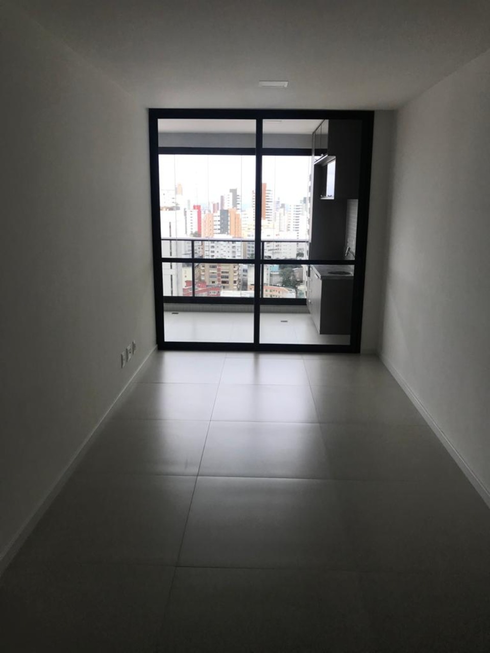 Apartamento para alugar com 1 quarto, 50m² - Foto 6