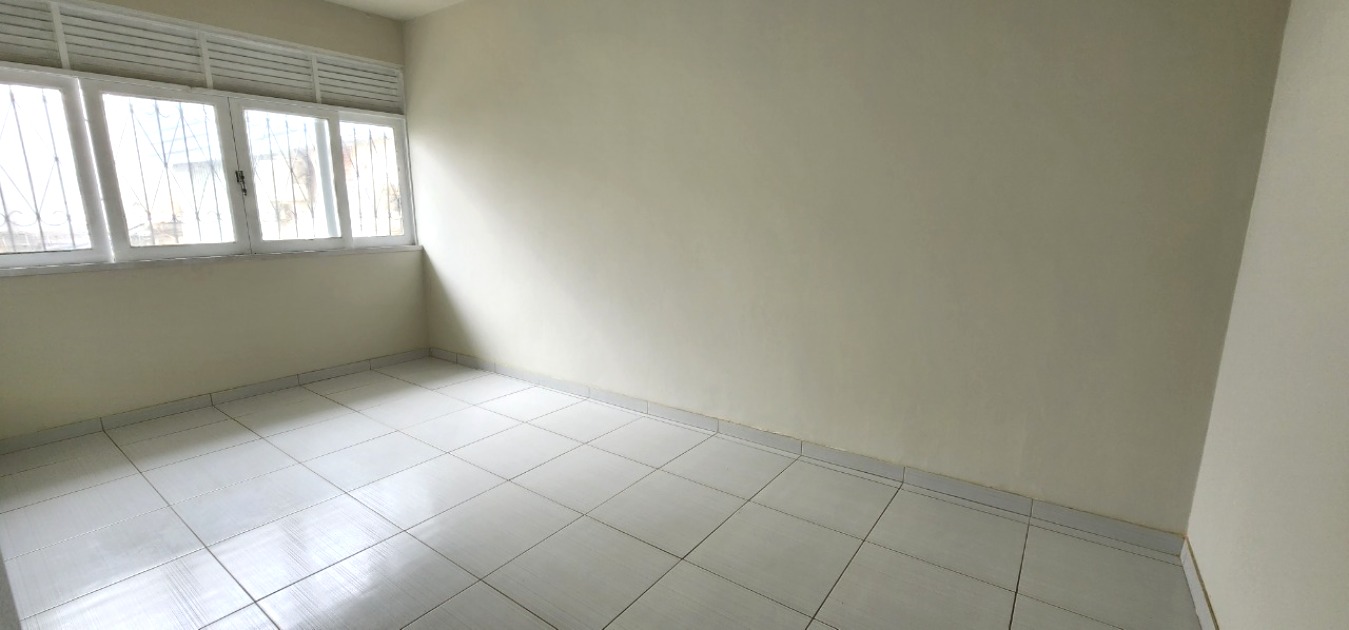 Apartamento para alugar com 2 quartos, 80m² - Foto 1