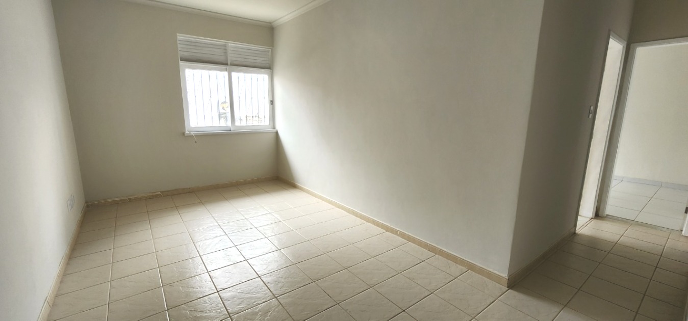 Apartamento para alugar com 2 quartos, 80m² - Foto 3