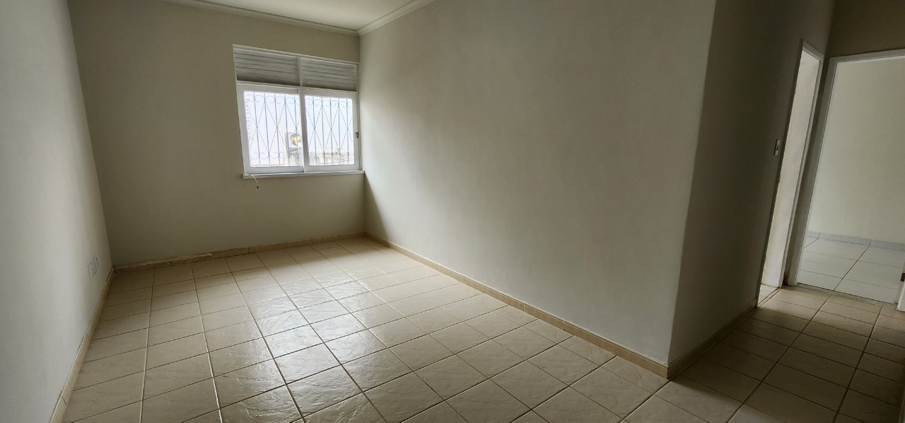 Apartamento para alugar com 2 quartos, 80m² - Foto 15