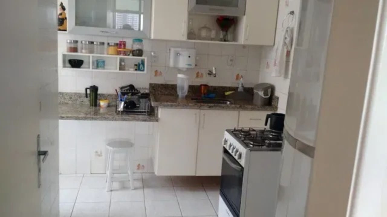 Apartamento à venda com 2 quartos, 80m² - Foto 9