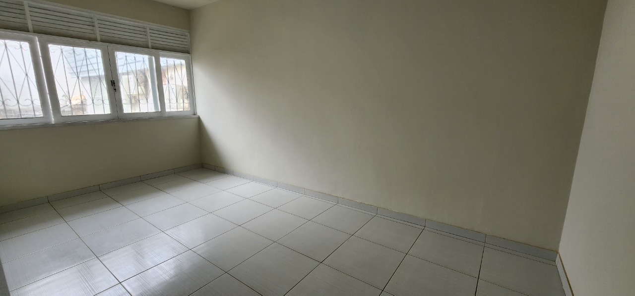 Apartamento para alugar com 2 quartos, 80m² - Foto 17