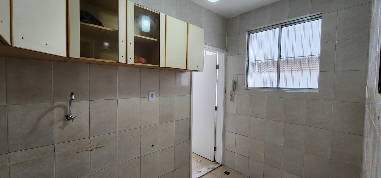 Apartamento para alugar com 2 quartos, 80m² - Foto 8