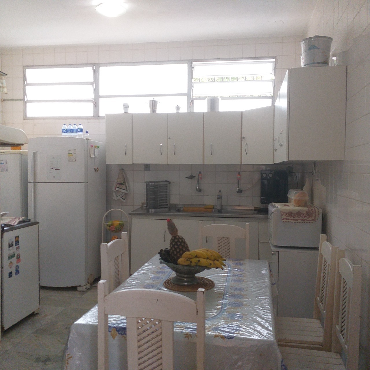 Casa para alugar com 3 quartos, 610m² - Foto 14