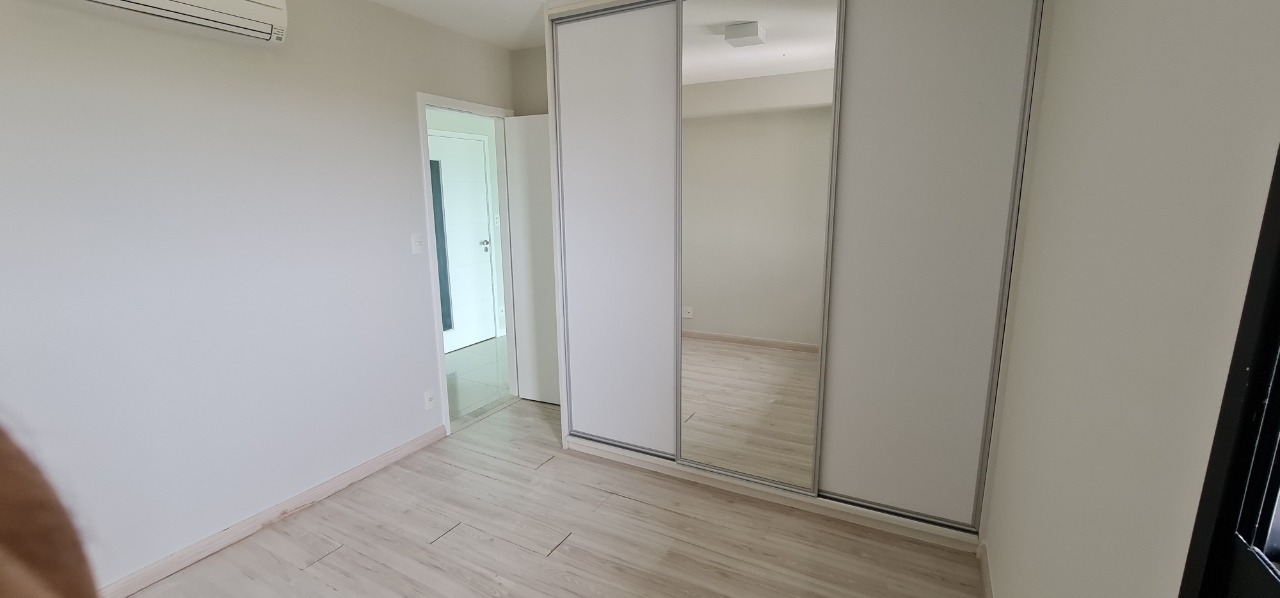 Apartamento à venda com 1 quarto, 60m² - Foto 6