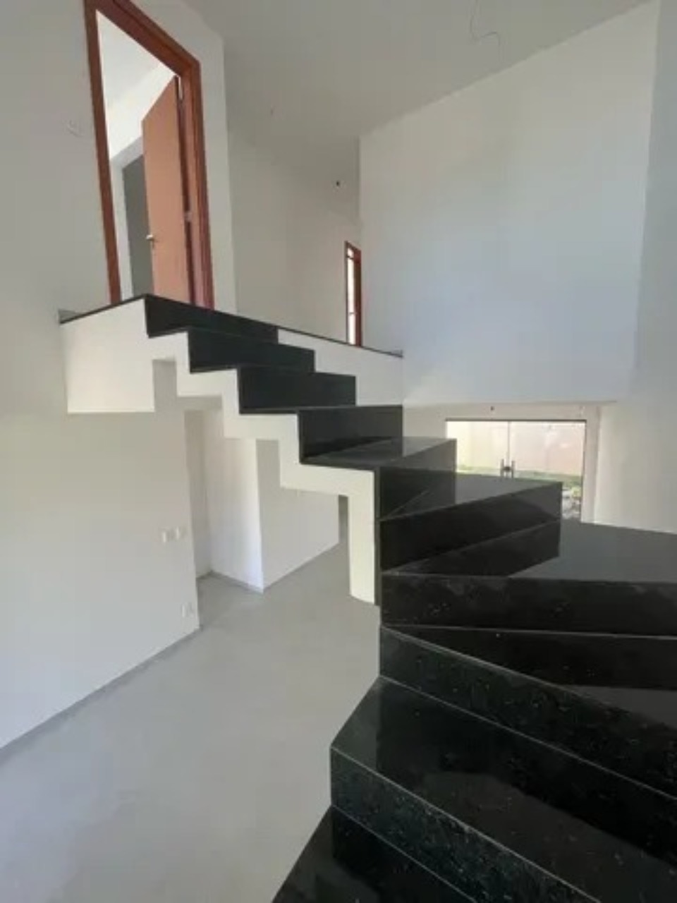 Casa de Condomínio à venda com 4 quartos, 197m² - Foto 5