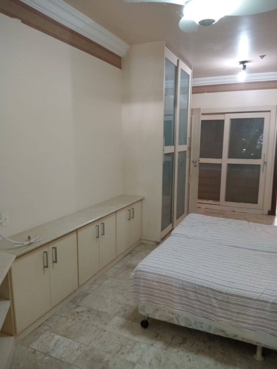 Apartamento à venda com 4 quartos, 165m² - Foto 10