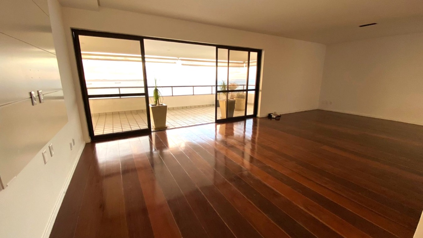 Apartamento para alugar com 4 quartos, 250m² - Foto 6