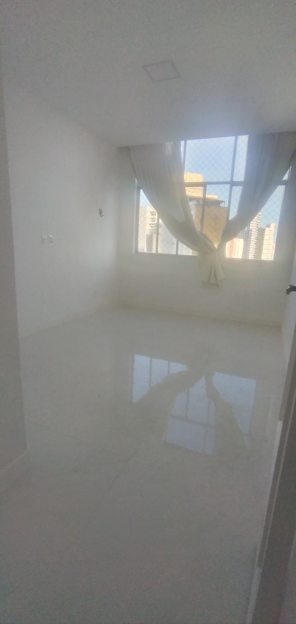 Apartamento para alugar com 3 quartos, 130m² - Foto 5