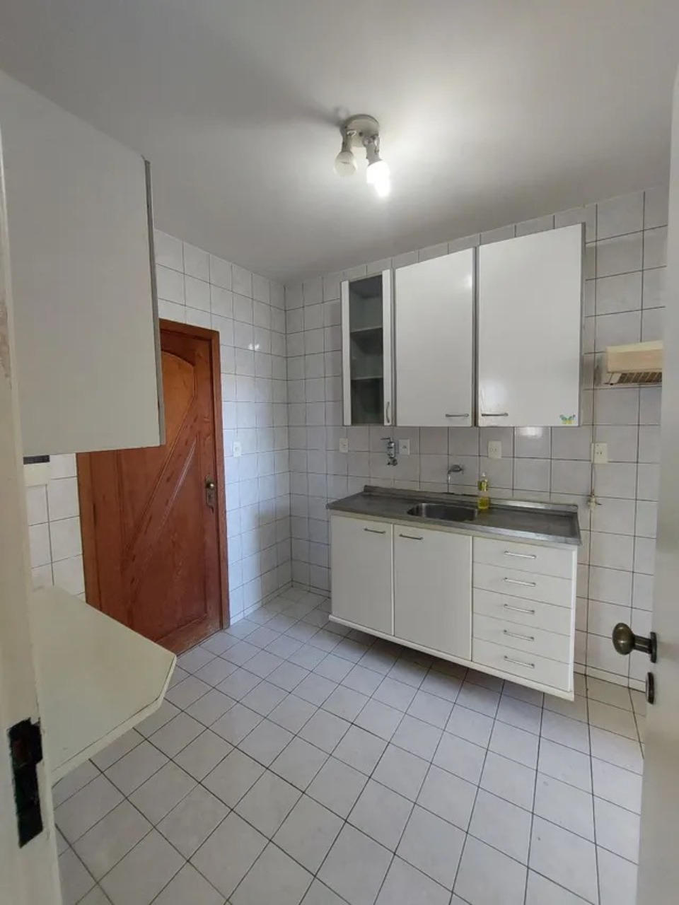 Apartamento à venda com 3 quartos, 76m² - Foto 10