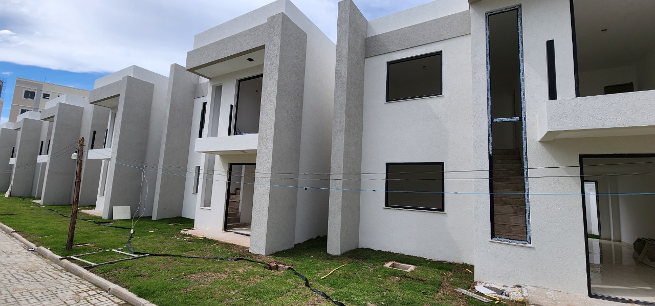 Casa de Condomínio à venda com 4 quartos, 123m² - Foto 4