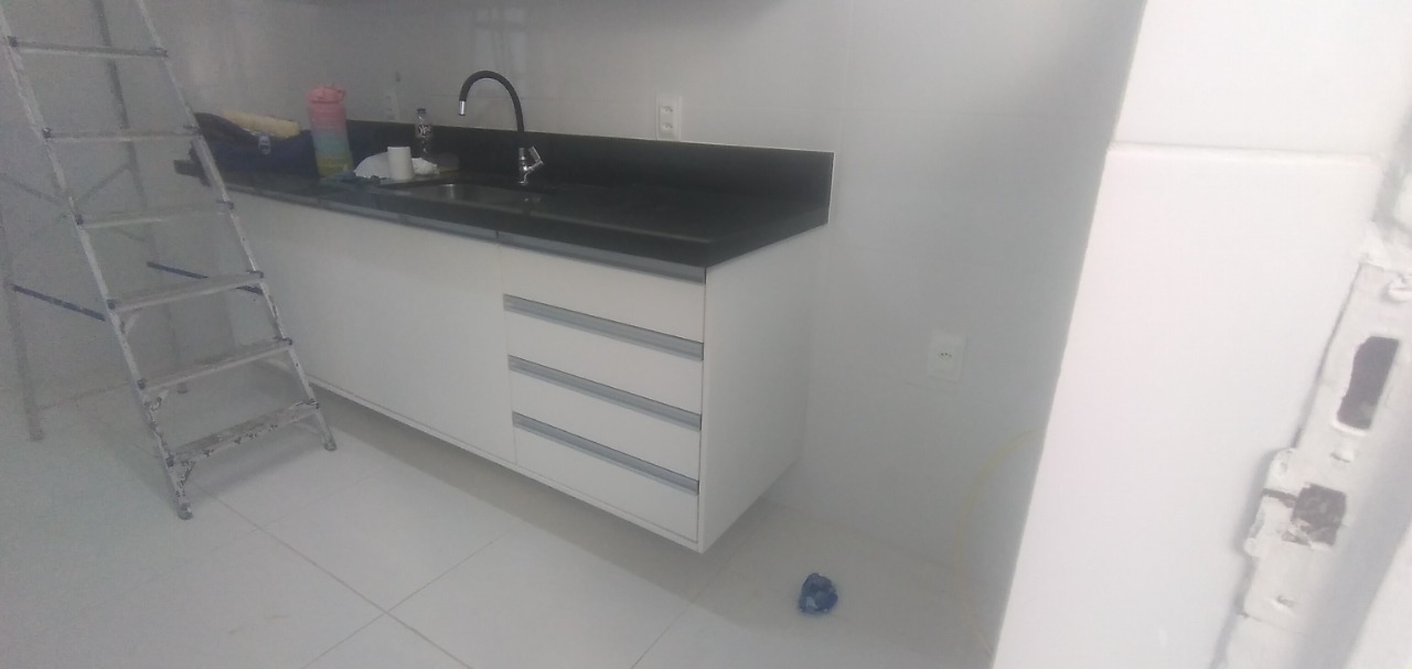 Apartamento para alugar com 3 quartos, 130m² - Foto 18