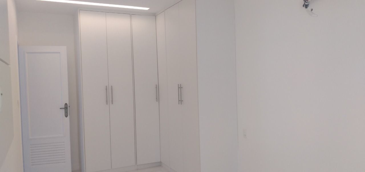 Apartamento para alugar com 3 quartos, 130m² - Foto 15