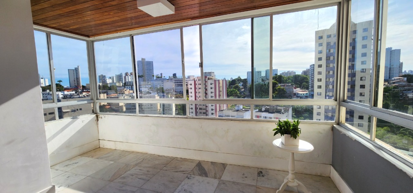 Apartamento, 3 quartos, 140 m² - Foto 1