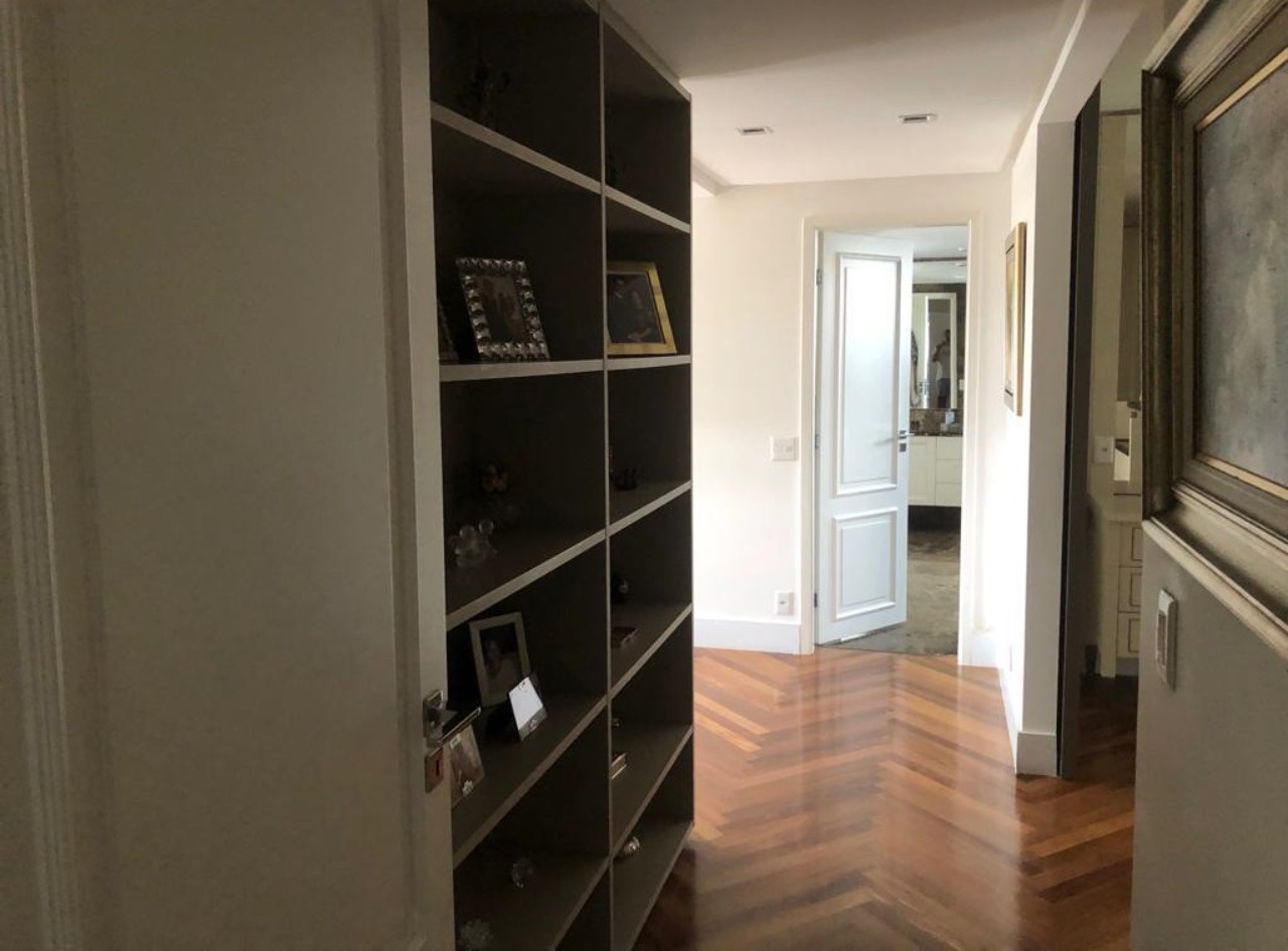 Apartamento à venda com 4 quartos, 495m² - Foto 25