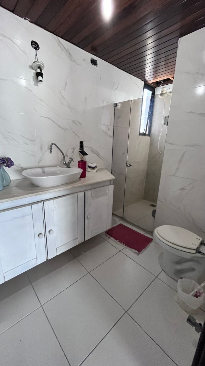 Apartamento à venda com 4 quartos, 234m² - Foto 11