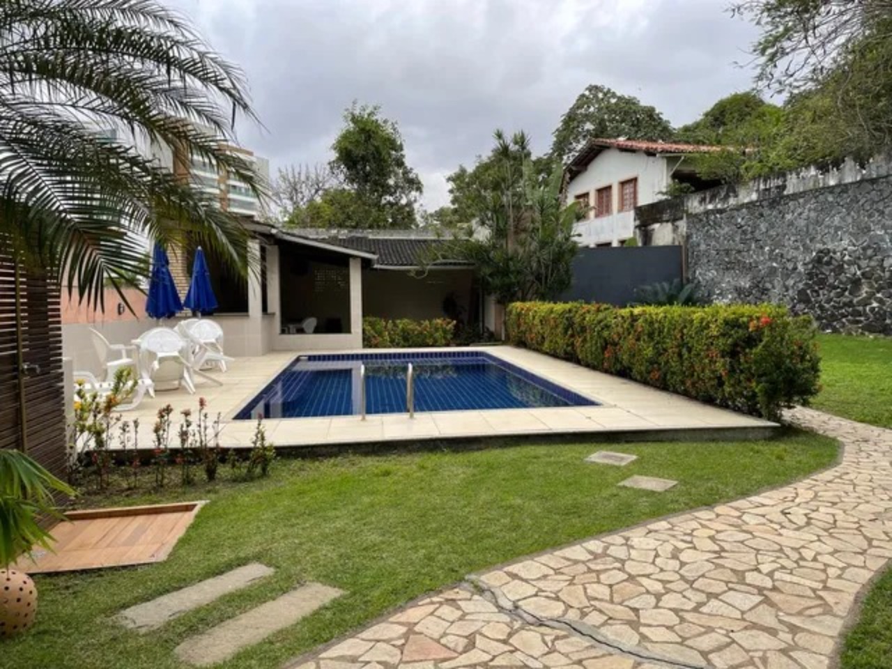 Casa de Condomínio à venda com 3 quartos, 311m² - Foto 12