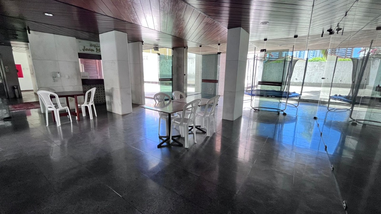 Apartamento à venda com 4 quartos, 234m² - Foto 16