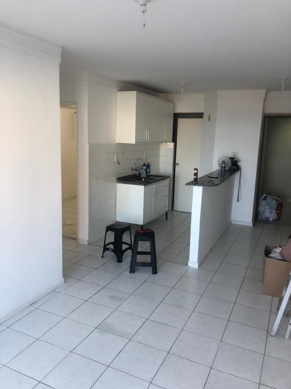 Apartamento à venda com 2 quartos, 68m² - Foto 5