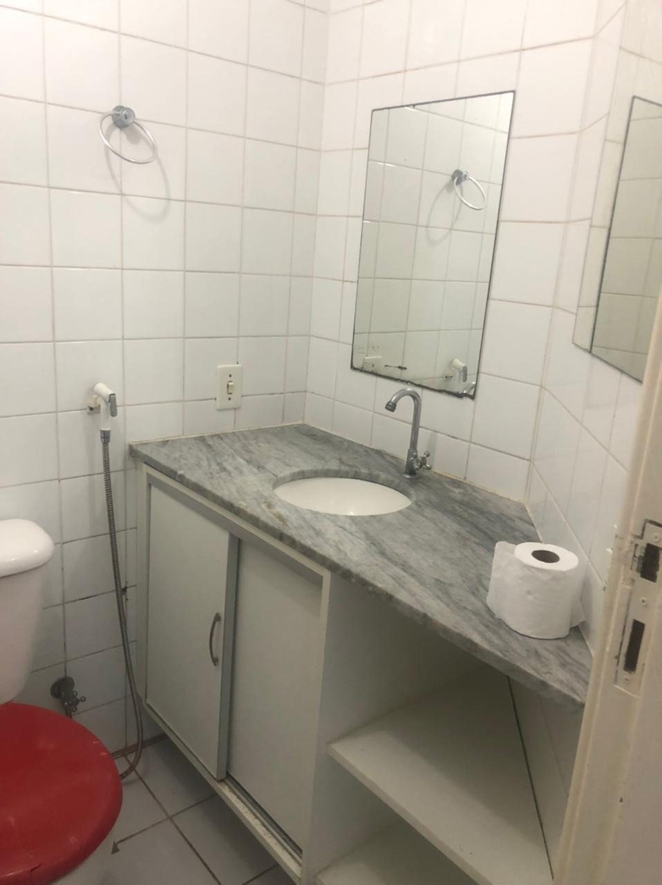 Apartamento à venda com 2 quartos, 68m² - Foto 8