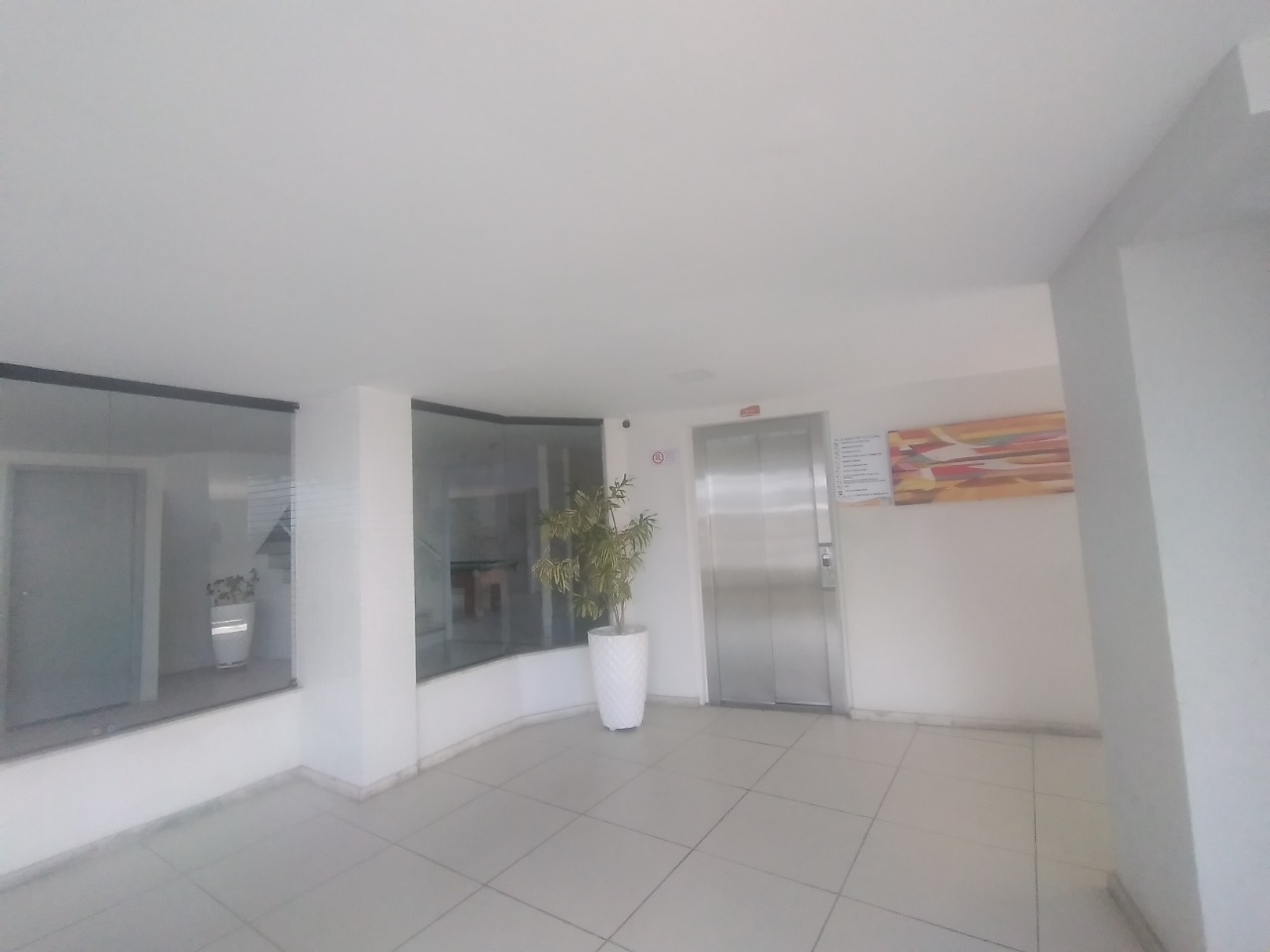 Apartamento à venda com 2 quartos, 68m² - Foto 11