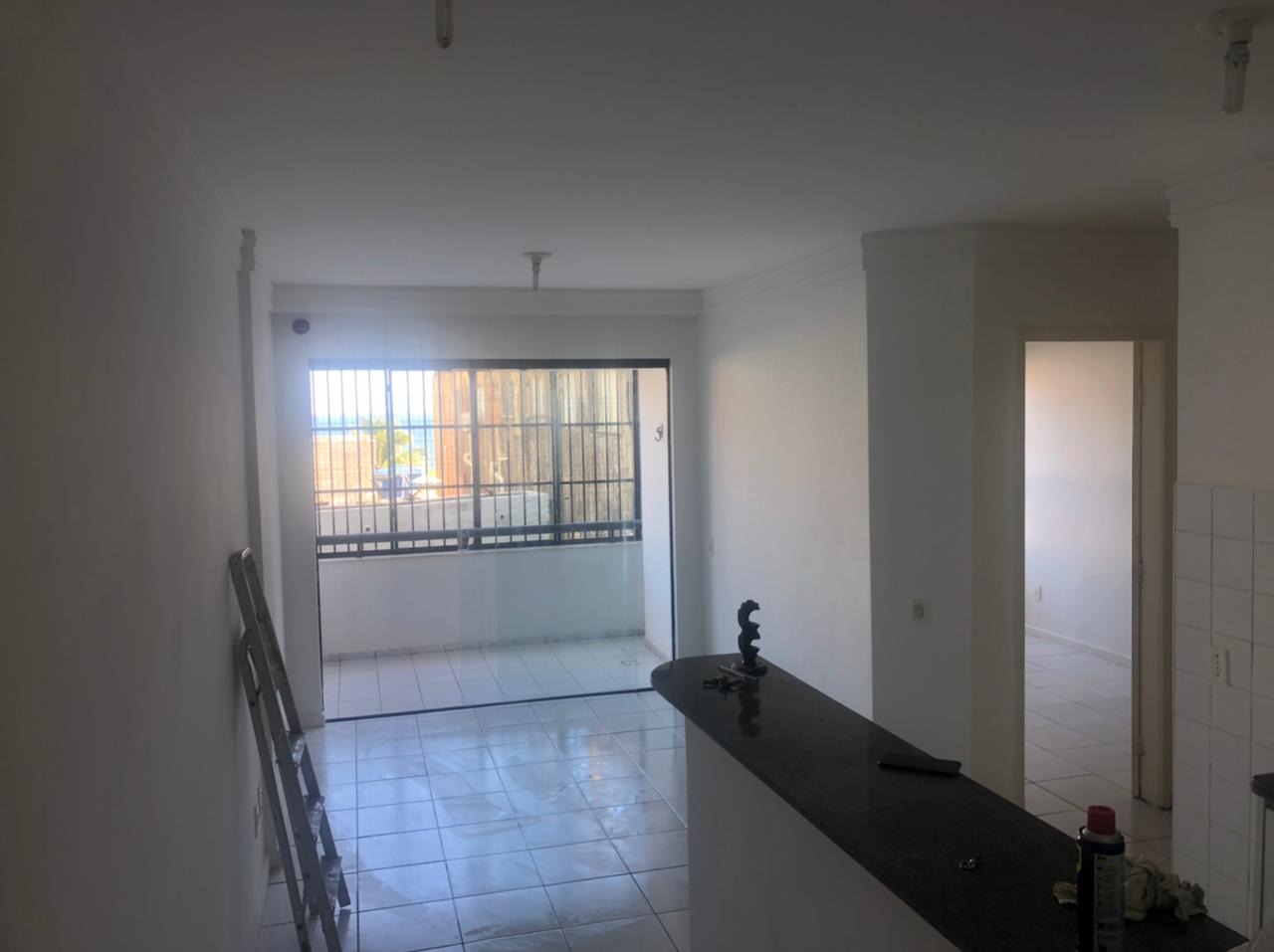 Apartamento à venda com 2 quartos, 68m² - Foto 1