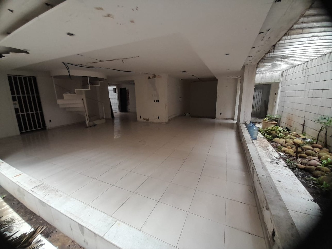 Prédio Inteiro para alugar, 360m² - Foto 2