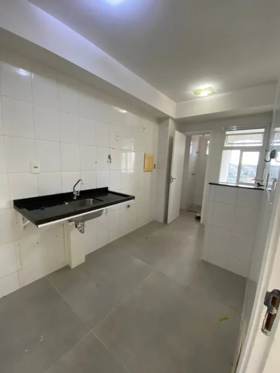 Apartamento à venda com 2 quartos, 65m² - Foto 9