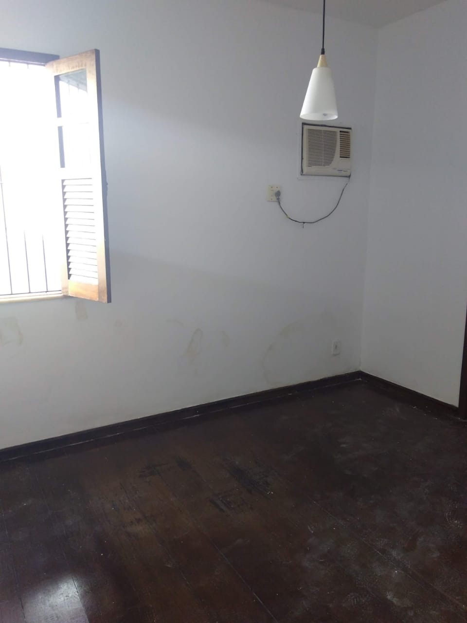 Prédio Inteiro para alugar com 4 quartos, 1000m² - Foto 8