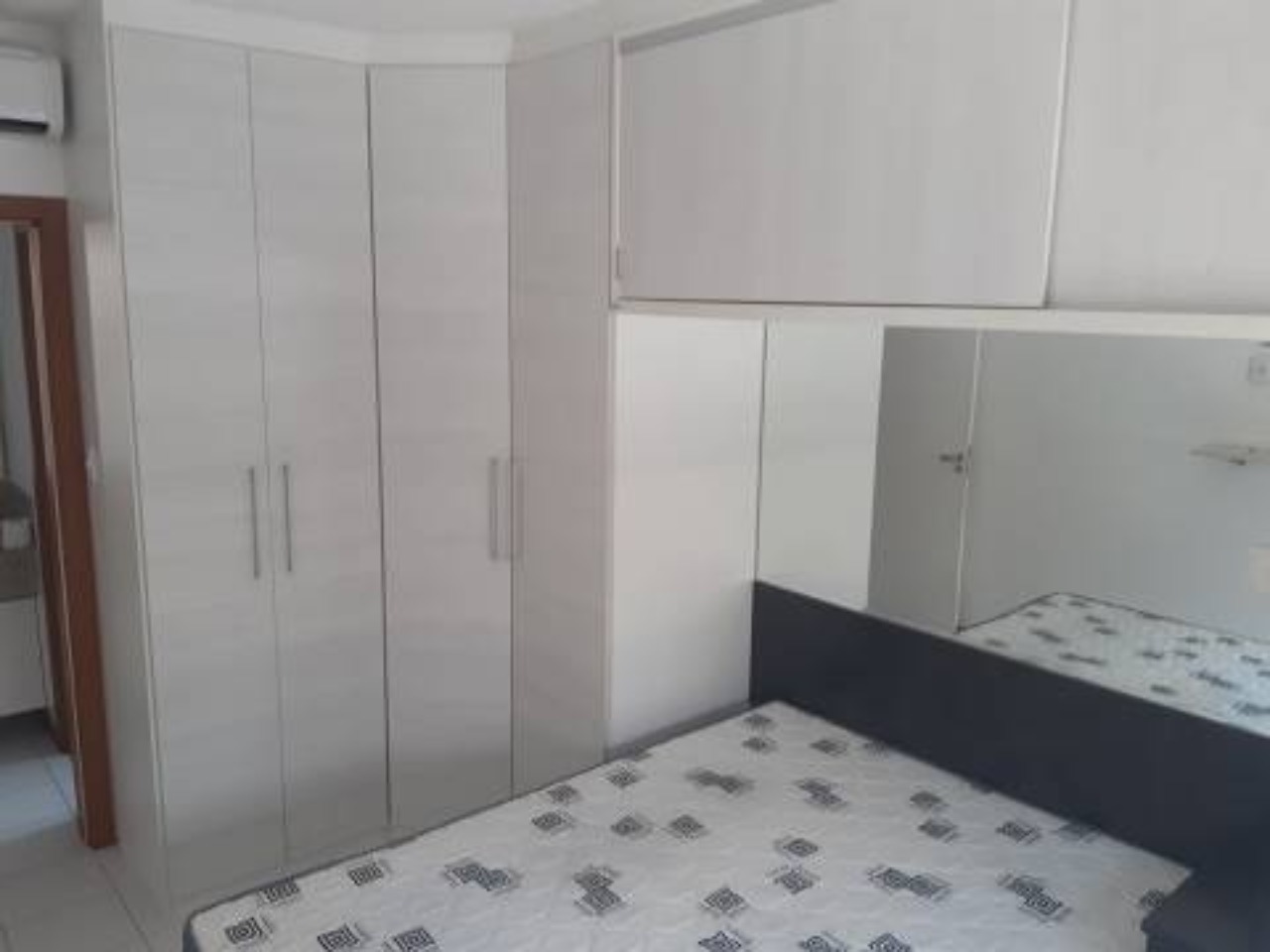 Apartamento à venda com 1 quarto, 43m² - Foto 6