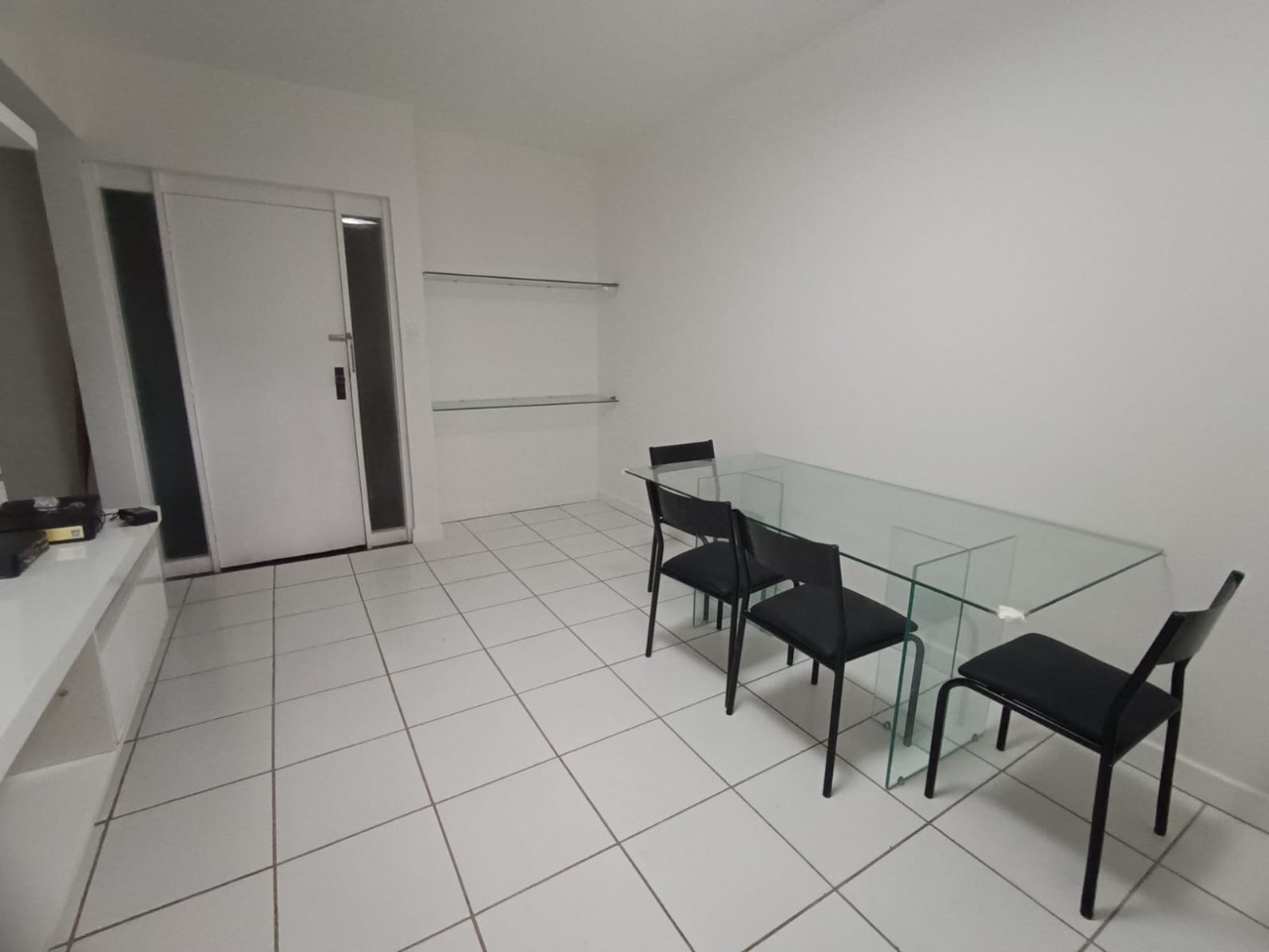 Apartamento à venda com 2 quartos, 59m² - Foto 3