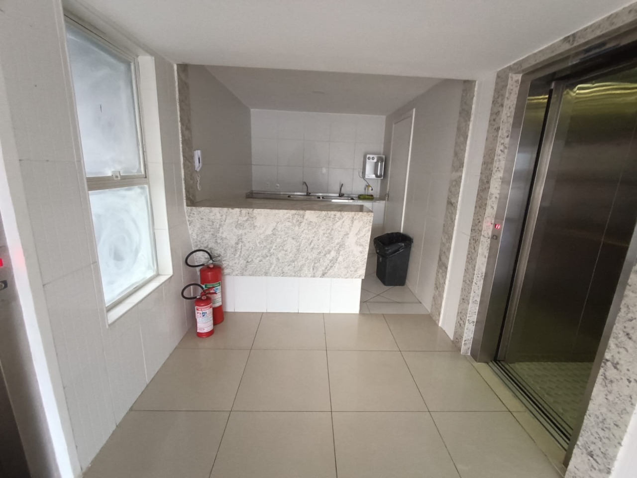 Apartamento à venda com 2 quartos, 59m² - Foto 22