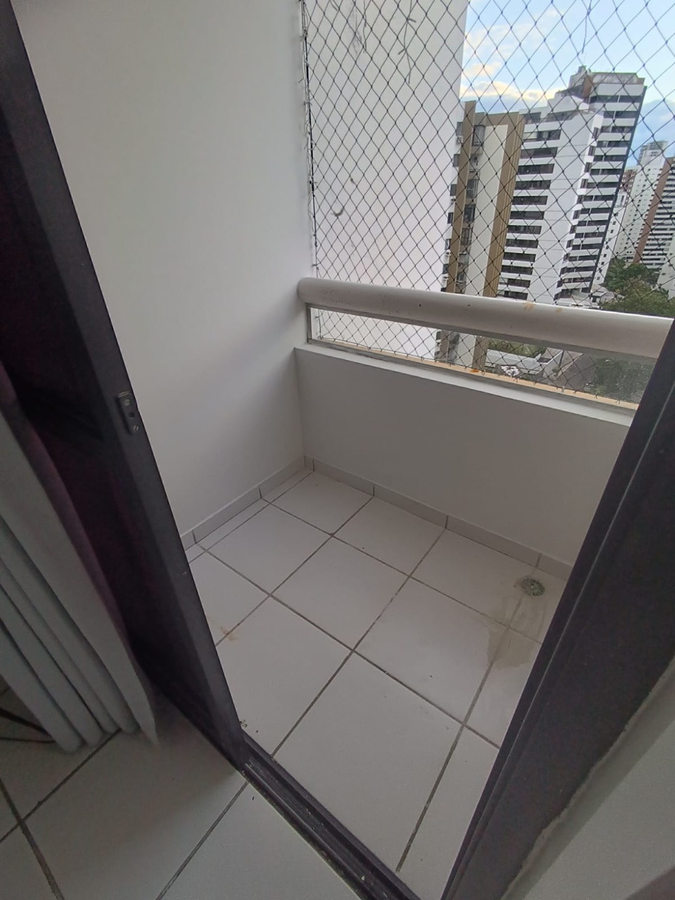 Apartamento à venda com 2 quartos, 59m² - Foto 2